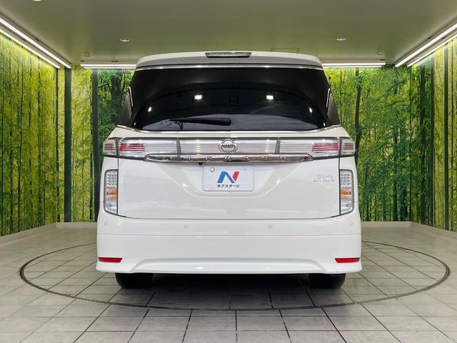 NISSAN ELGRAND 2016 Image 31