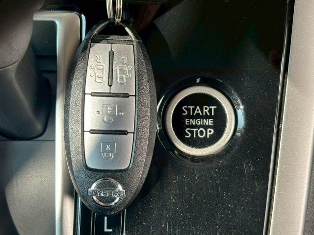 NISSAN SERENA  S-HYBRID 2016 Image 31