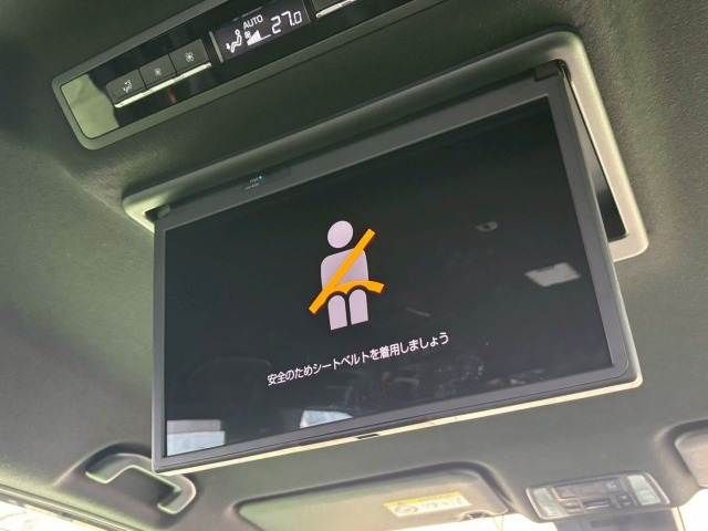 TOYOTA VOXY HYBRID 2022 Image 31