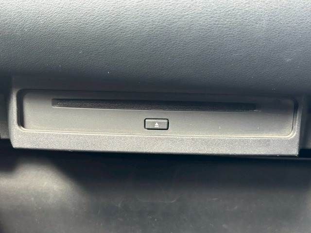 TOYOTA VOXY HYBRID 2022 Image 31