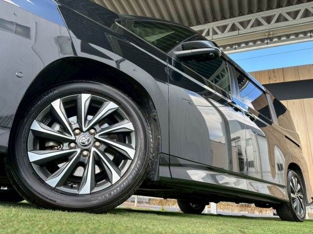 TOYOTA VOXY HYBRID 2022 Image 31