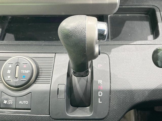 HONDA FREED SPIKE 2014 Image 31