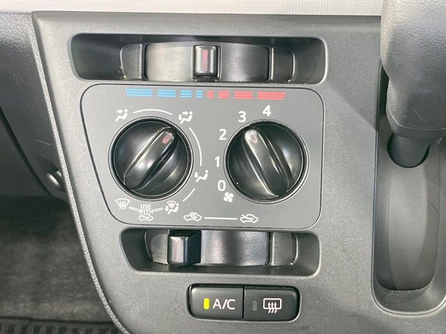 DAIHATSU MIRA TOCOT 2018 Image 31