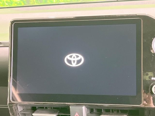 TOYOTA VOXY HYBRID 2022 Image 31