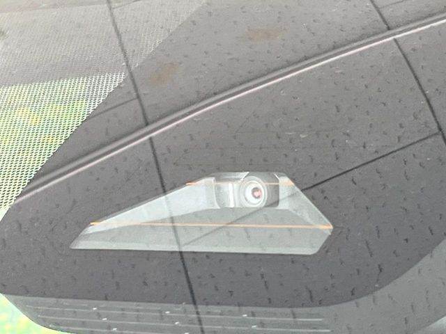 TOYOTA VOXY HYBRID 2022 Image 31