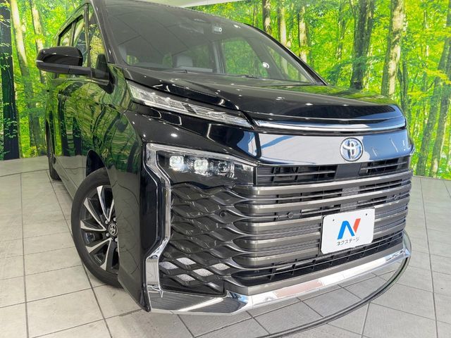 TOYOTA VOXY HYBRID 2022 Image 31