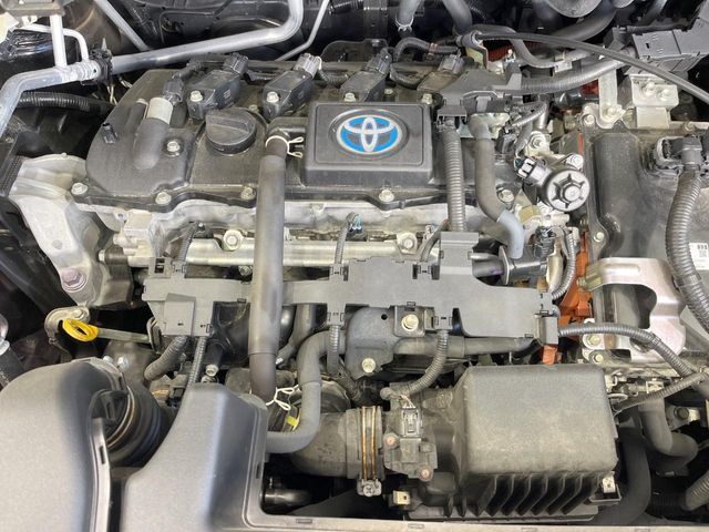 TOYOTA VOXY HYBRID 2022 Image 31