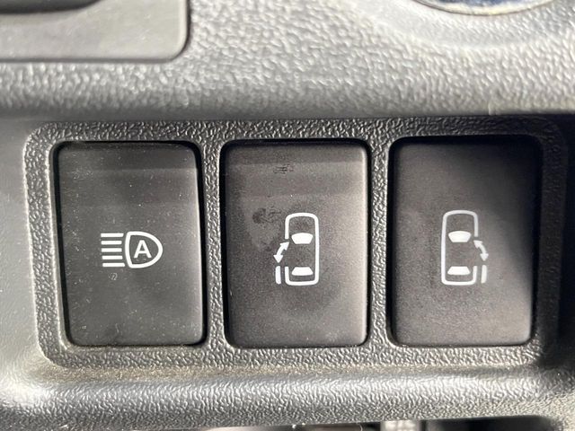 TOYOTA HIACE VAN 2WD 2023 Image 31