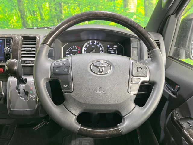 TOYOTA HIACE VAN 2WD 2023 Image 31