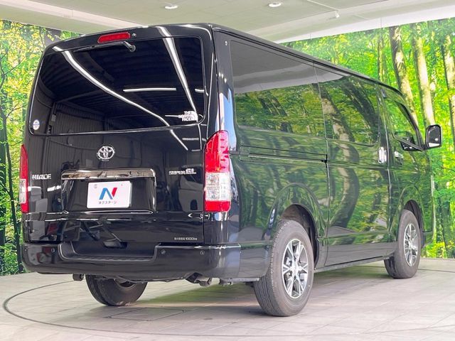 TOYOTA HIACE VAN 2WD 2023 Image 31