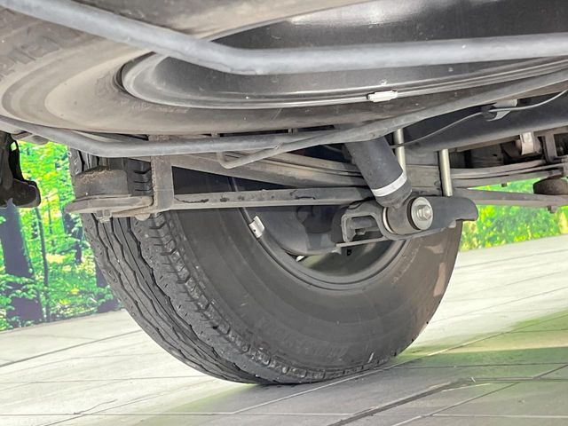 TOYOTA HIACE VAN 2WD 2023 Image 31