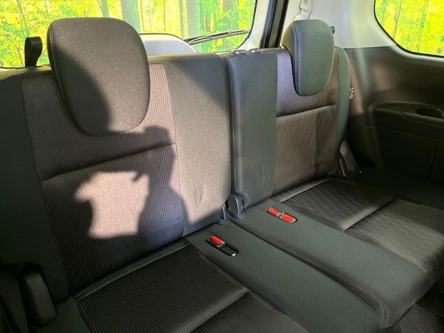 NISSAN SERENA  S-HYBRID 2017 Image 31