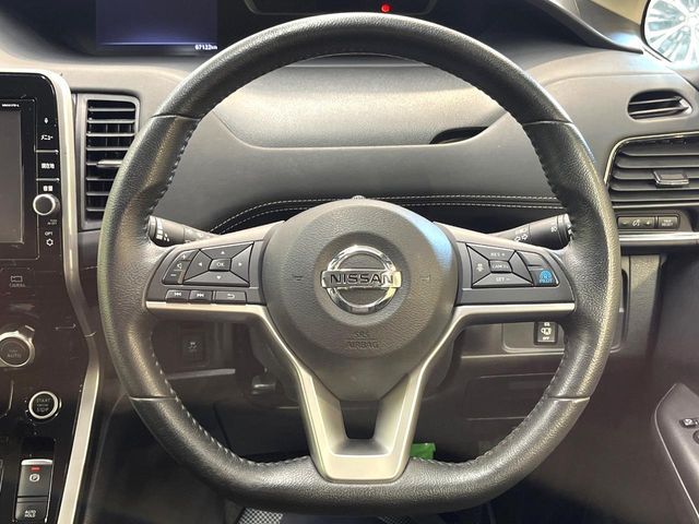 NISSAN SERENA  S-HYBRID 2017 Image 31