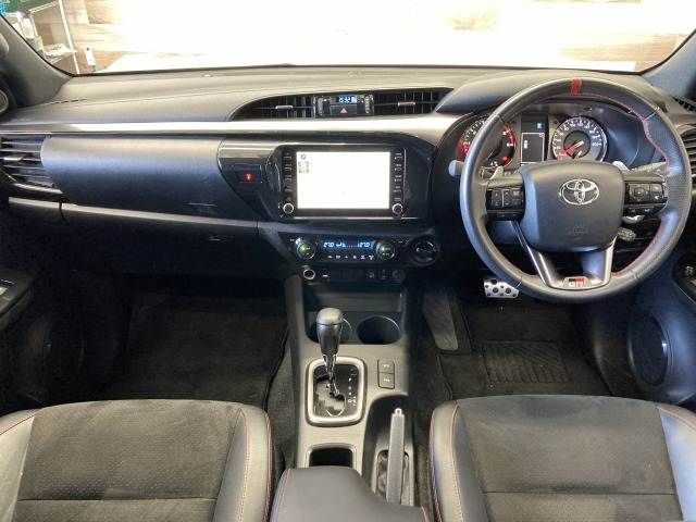 TOYOTA HILUX 4WD 2023 Image 31