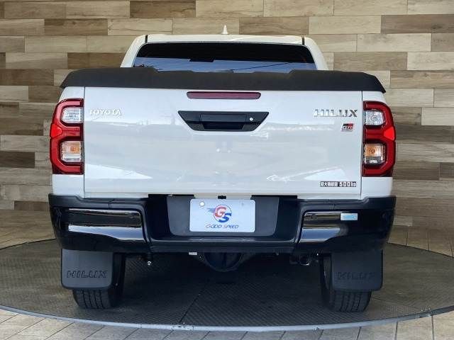 TOYOTA HILUX 4WD 2023 Image 31