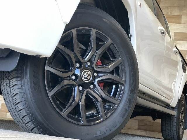 TOYOTA HILUX 4WD 2023 Image 31