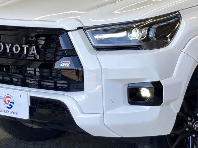 TOYOTA HILUX 4WD 2023 Image 31