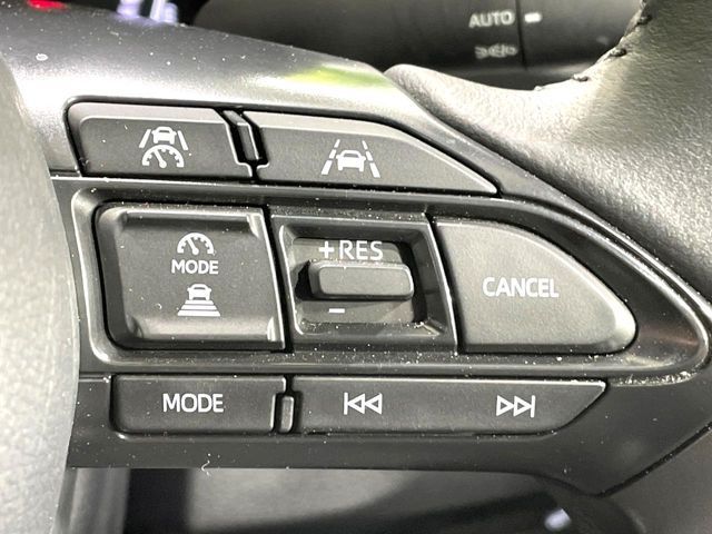 TOYOTA YARIS CROSS HYBRID 2025 Image 31