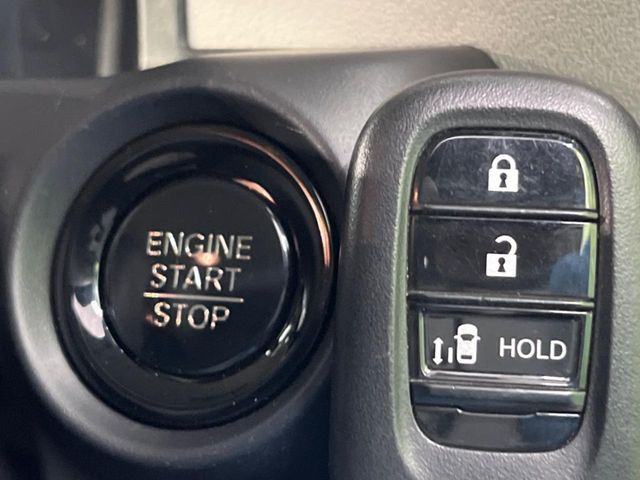 HONDA N BOX 2025 Image 31