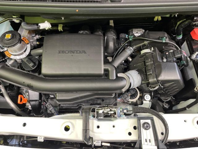 HONDA N BOX 2025 Image 31