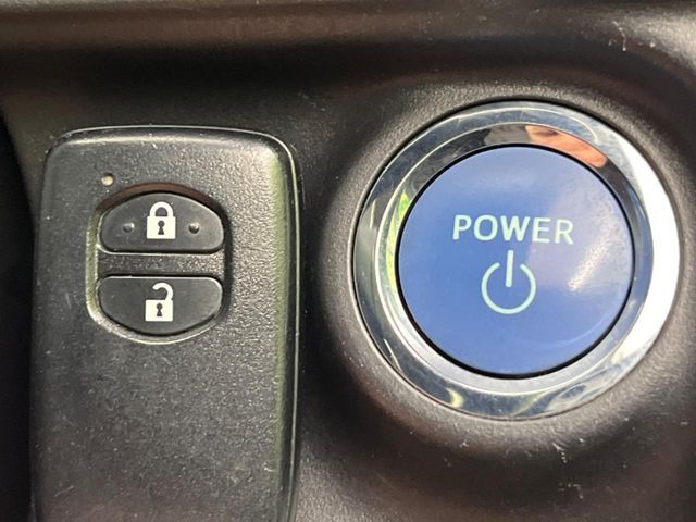 TOYOTA AQUA 2015 Image 31