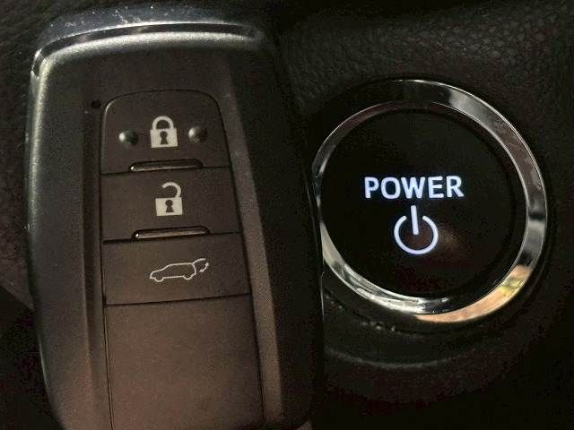 TOYOTA RAV4 HYBRID 4WD 2023 Image 31