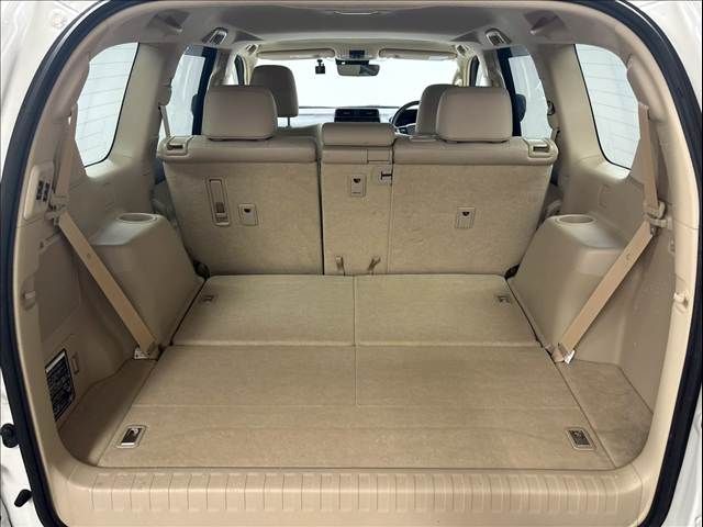 TOYOTA LANDCRUISER PRADO 2023 Image 31