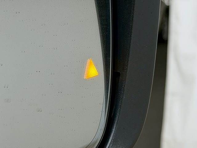 MASERATI LEVANTE 2018 Image 31