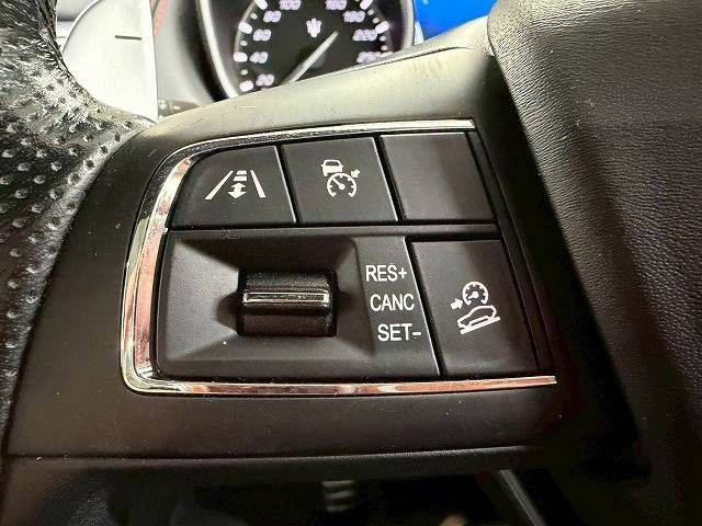 MASERATI LEVANTE 2018 Image 31