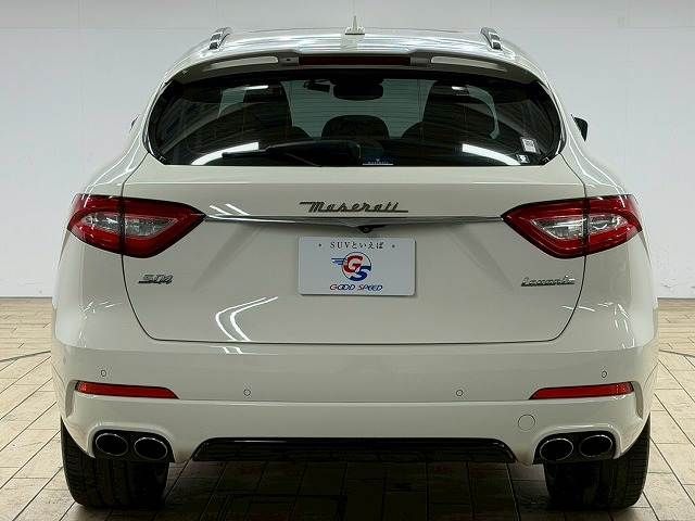 MASERATI LEVANTE 2018 Image 31