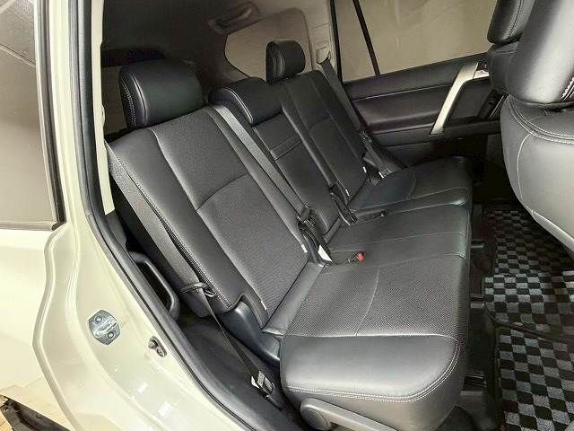 TOYOTA LANDCRUISER PRADO 2021 Image 31