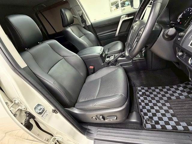 TOYOTA LANDCRUISER PRADO 2021 Image 31