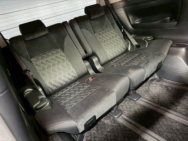 TOYOTA VELLFIRE 2018 Image 31