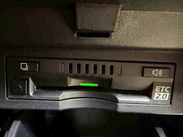 TOYOTA VELLFIRE 2018 Image 31