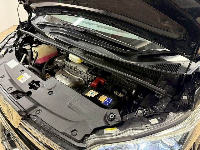 TOYOTA VELLFIRE 2018 Image 31