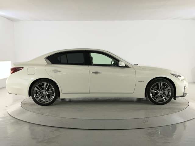 NISSAN SKYLINE HYBRID 4WD 2018 Image 31