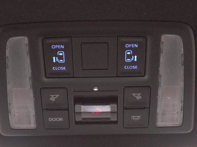 TOYOTA NOAH HYBRID 2023 Image 31