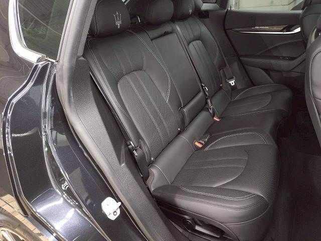 MASERATI LEVANTE 2019 Image 31