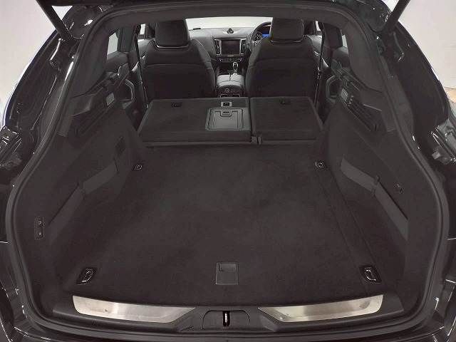 MASERATI LEVANTE 2019 Image 31