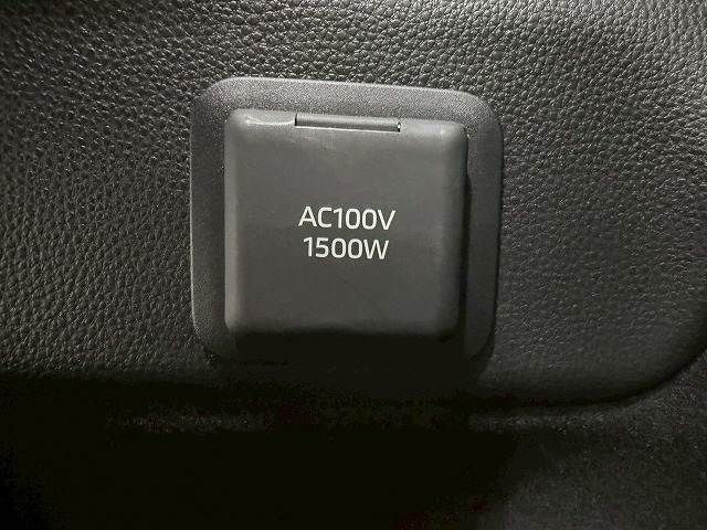 TOYOTA PRIUS 2023 Image 31