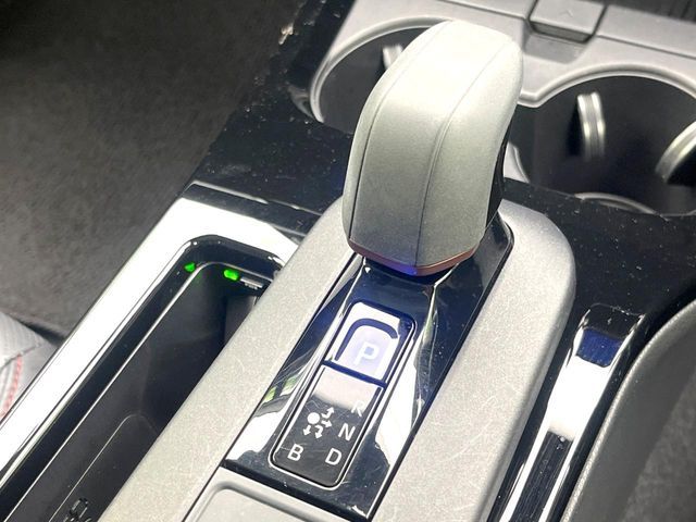 TOYOTA PRIUS PHV 2023 Image 31