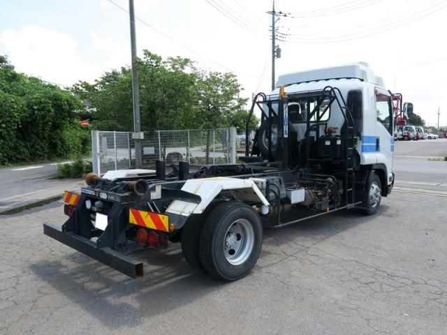 ISUZU FORWARD 2015 Image 31