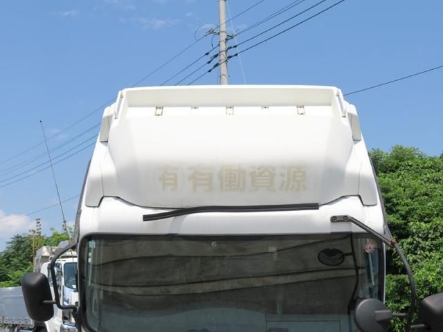ISUZU FORWARD 2015 Image 31