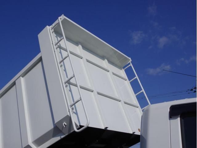 MITSUBISHI FUSOU FIGHTER 2025 Image 31