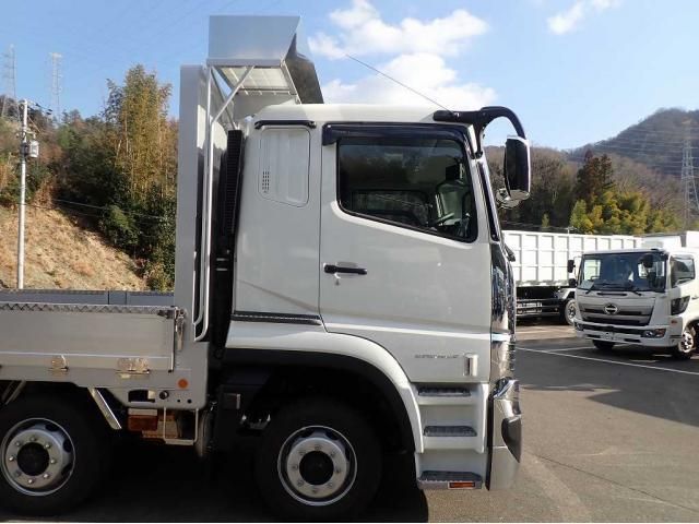 MITSUBISHI FUSOU SUPER GREAT 2025 Image 31