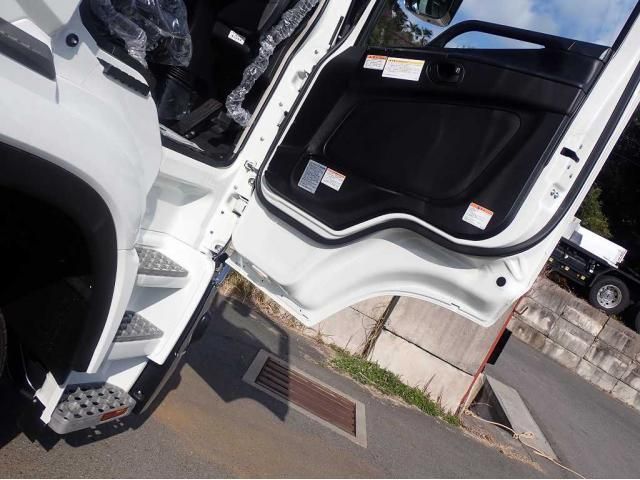 MITSUBISHI FUSOU SUPER GREAT 2025 Image 31