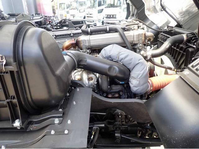 MITSUBISHI FUSOU SUPER GREAT 2025 Image 31