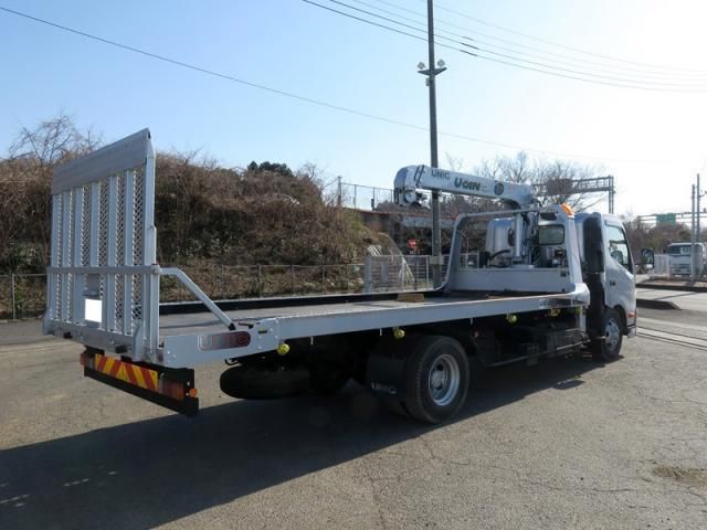 HINO DUTRO 2014 Image 31