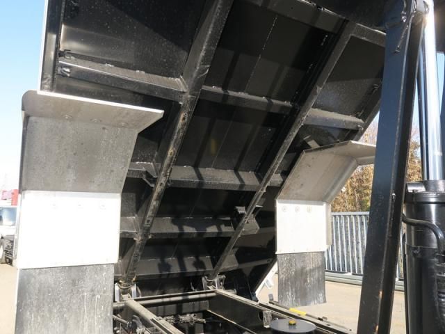 MITSUBISHI FUSOU FIGHTER 2025 Image 31