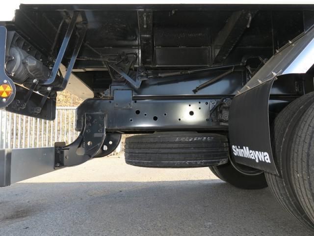 MITSUBISHI FUSOU FIGHTER 2025 Image 31